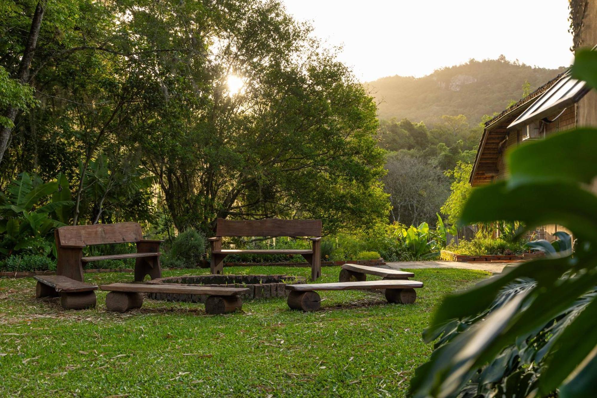 Hotel Sitio Pe Na Terra - Retiros E Hospedagens Novo Hamburgo Esterno foto